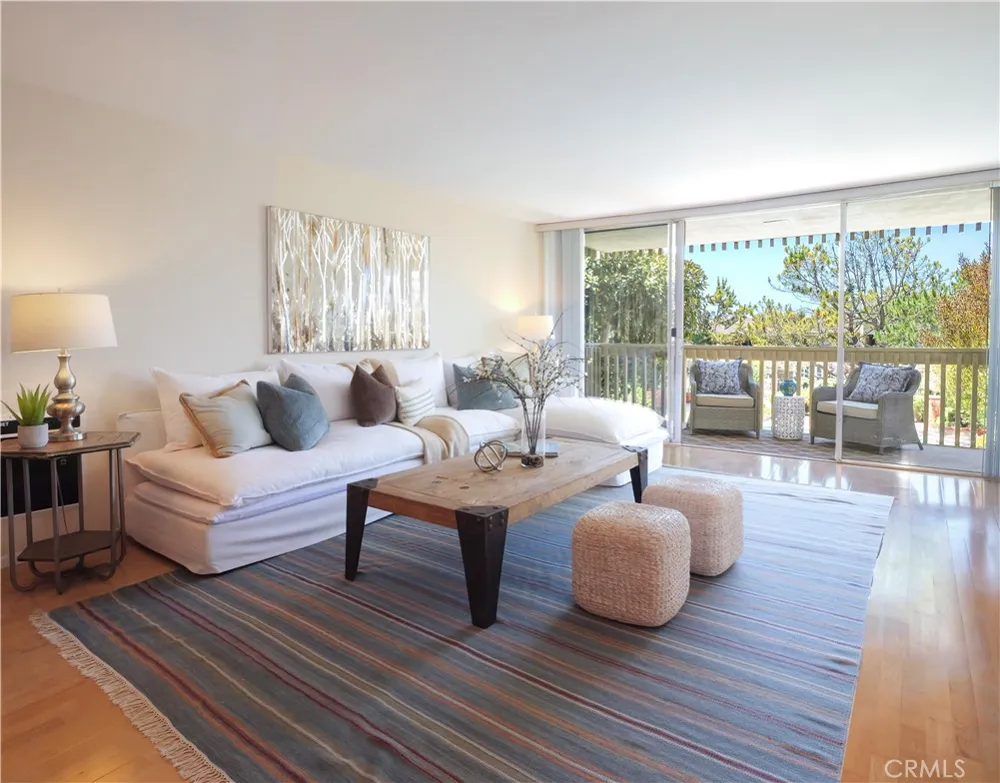 6526 Ocean Crest #A215 Rancho Palos Verdes, CA 90275