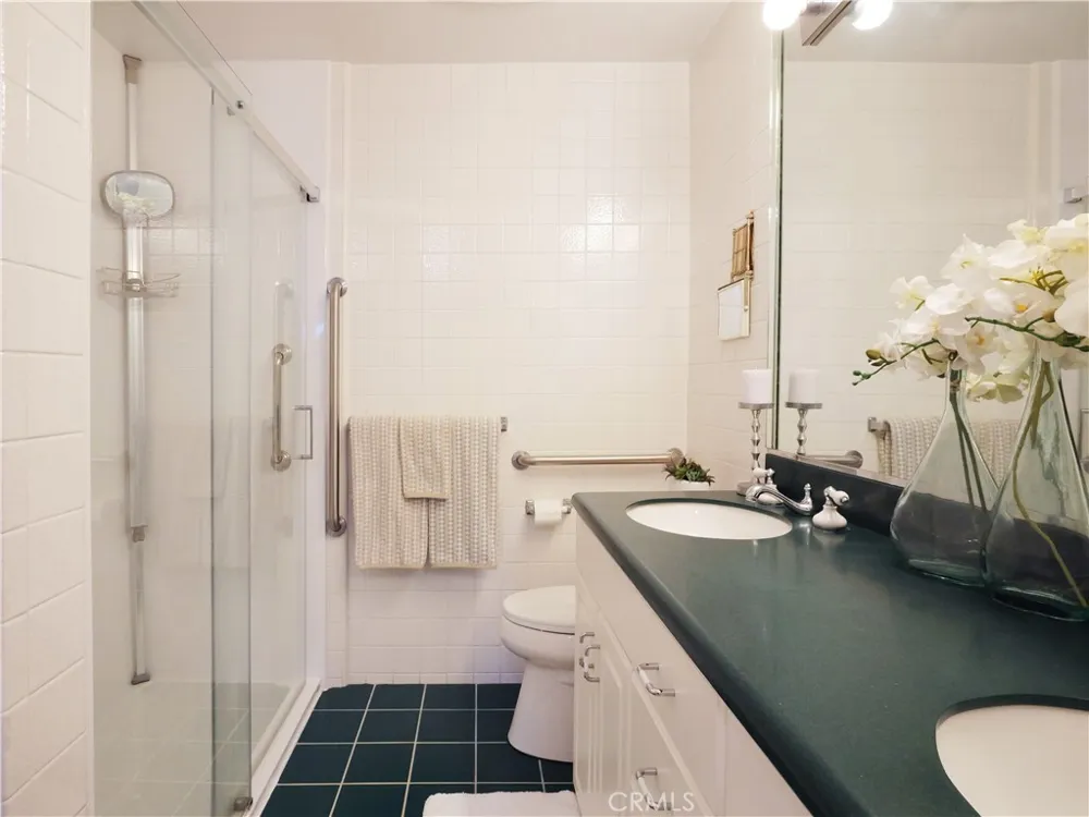 6526 Ocean Crest #A215 Rancho Palos Verdes, CA 90275