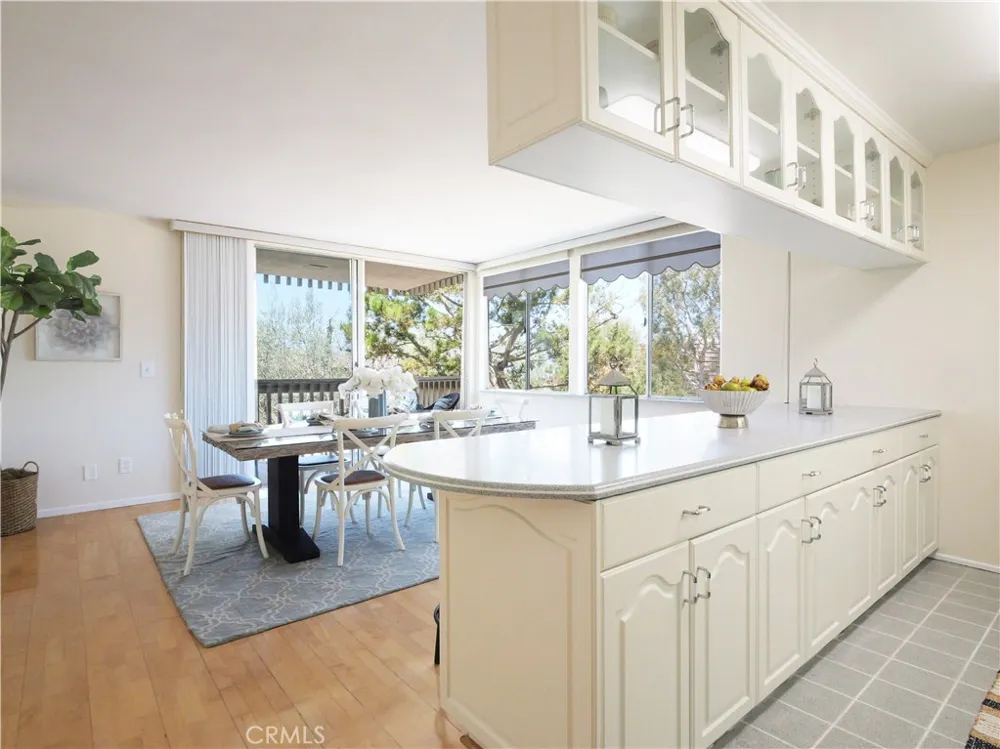 6526 Ocean Crest #A215 Rancho Palos Verdes, CA 90275