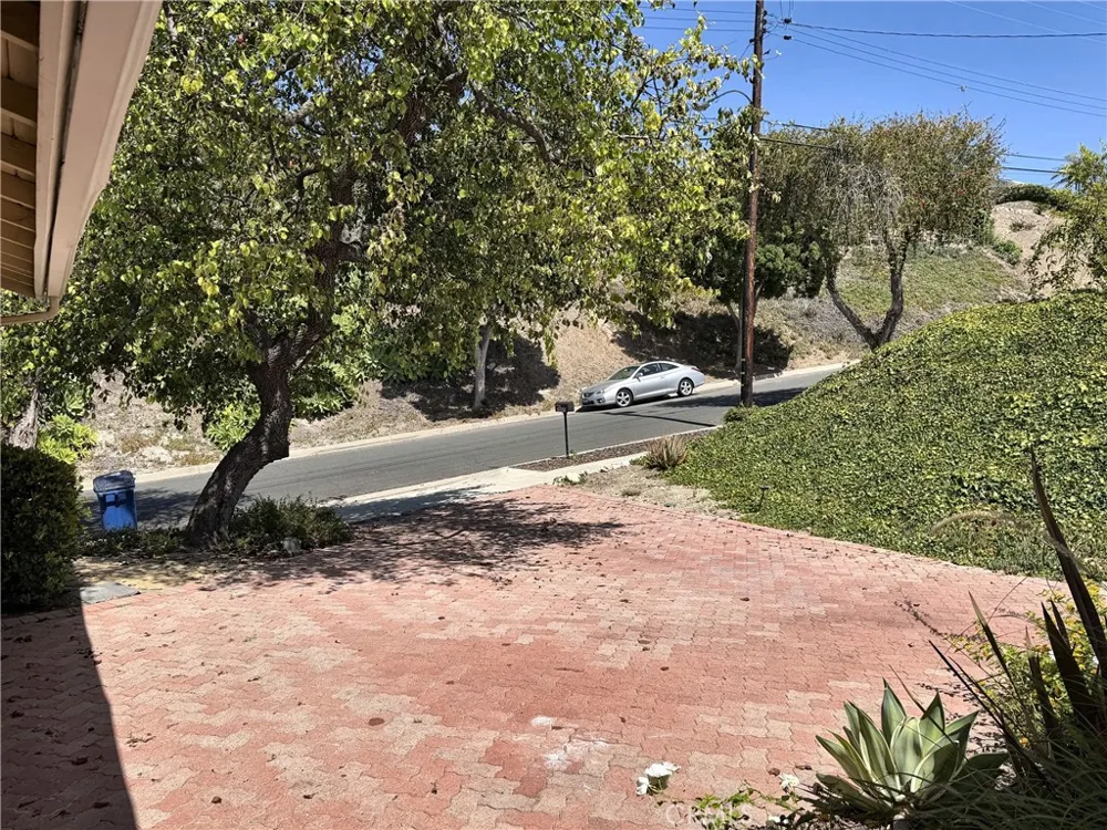28845 Briarhurst Rancho Palos Verdes, CA 90275