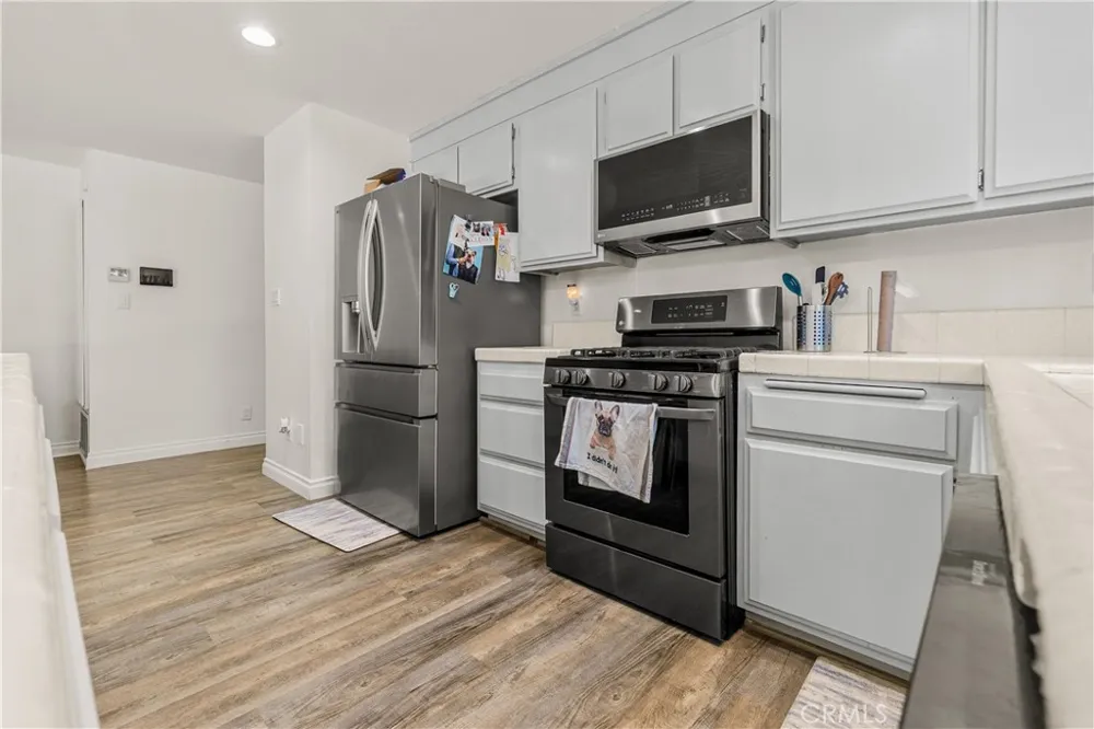 15634 Wharff Lawndale, CA 90260