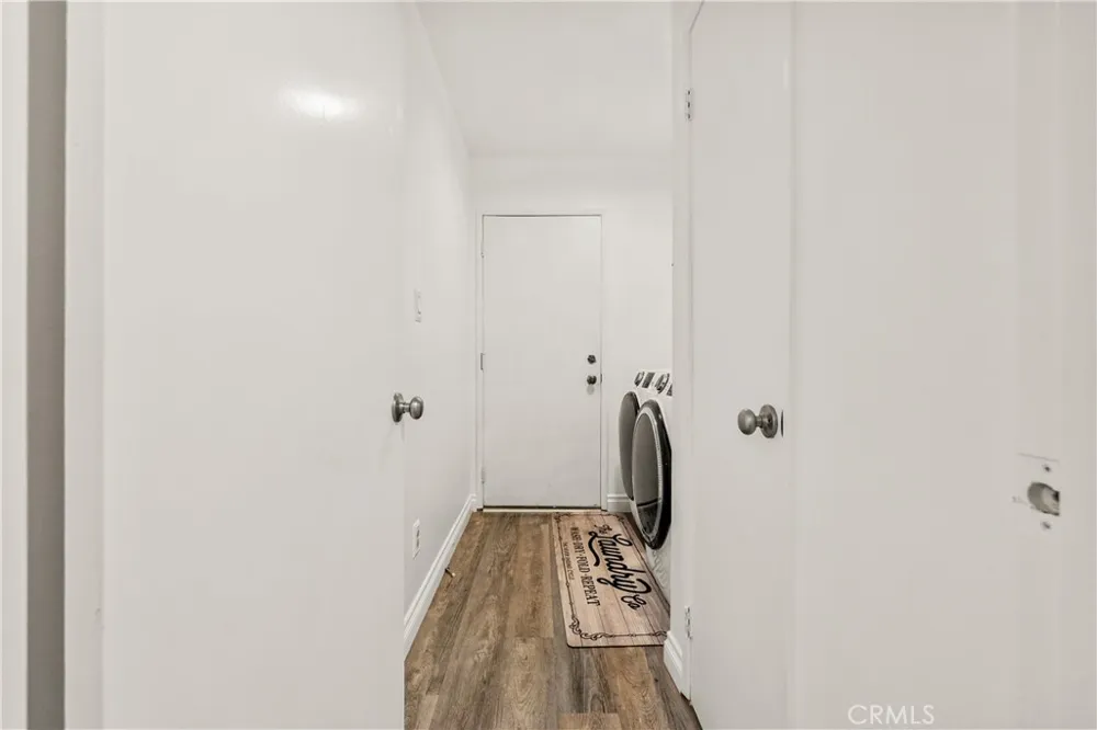 15634 Wharff Lawndale, CA 90260