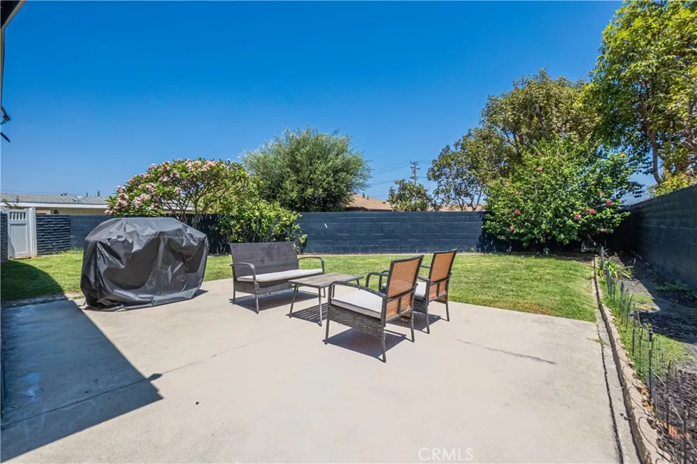 15634 Wharff Lawndale, CA 90260