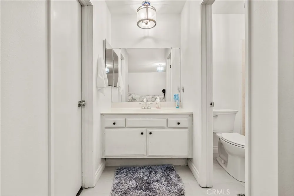 15634 Wharff Lawndale, CA 90260