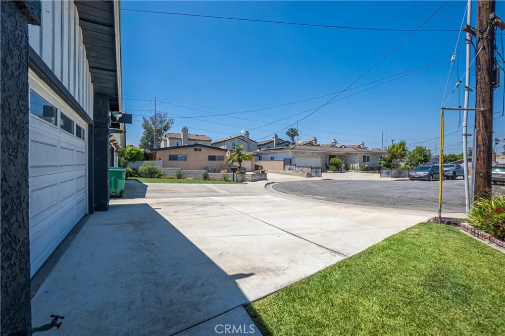 15634 Wharff Lawndale, CA 90260