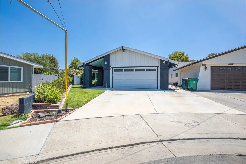15634 Wharff Lawndale, CA 90260
