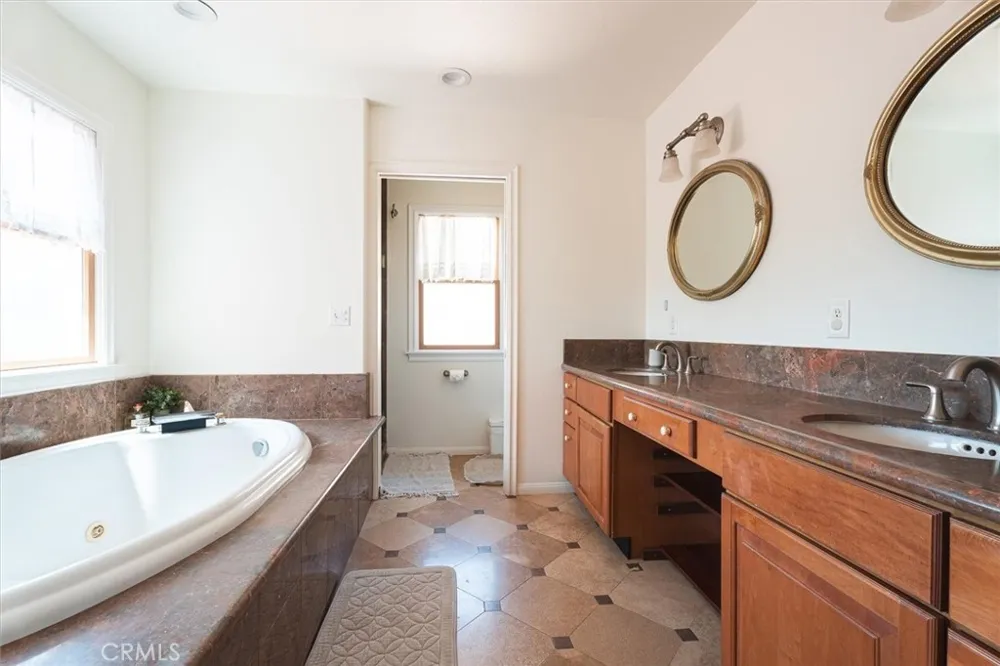 3718 S Parker Street San Pedro, CA 90731