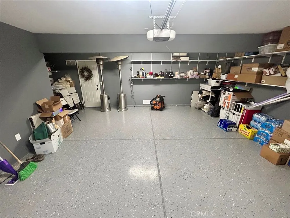 4855 Opal Palmdale, CA 93552