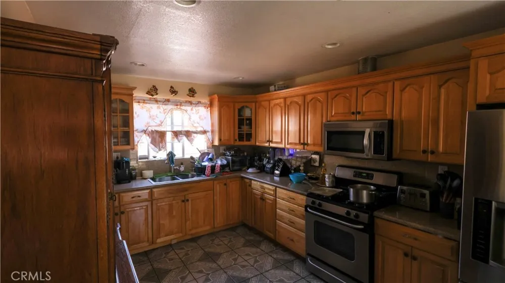 5427 Rayborn Lynwood, CA 90262