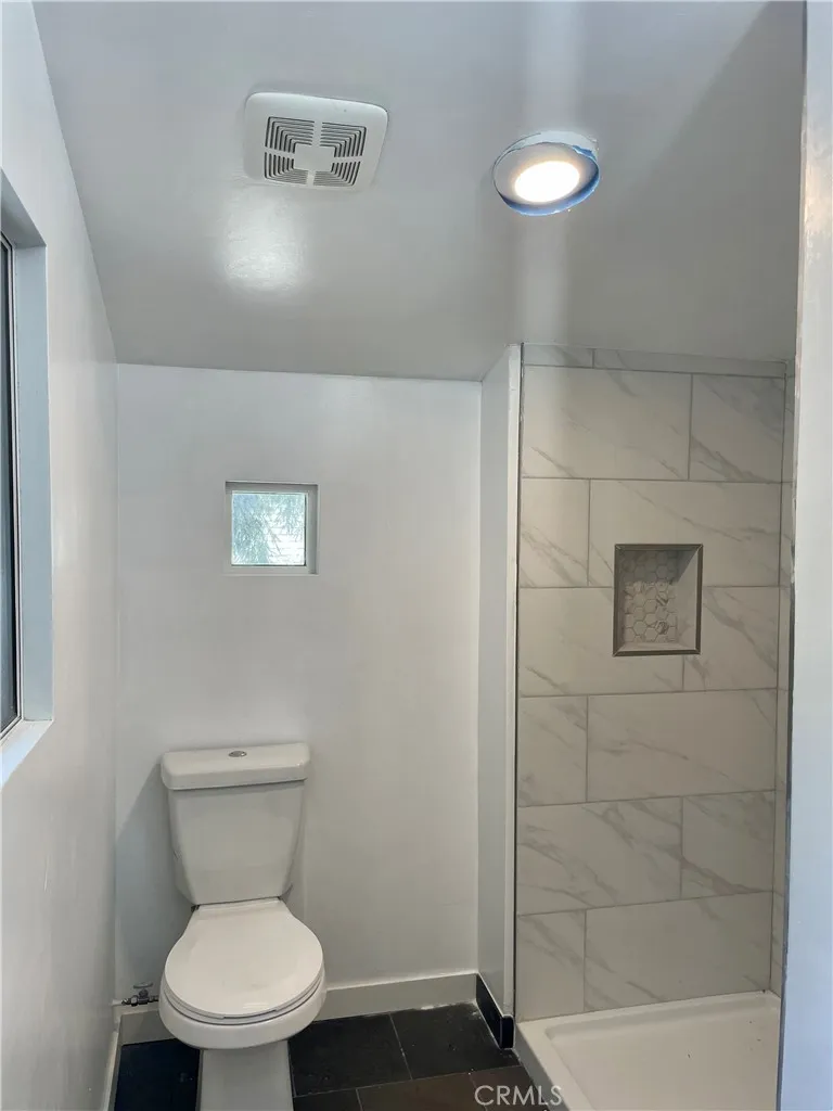 719 Woodland Road Crestline, CA 92325