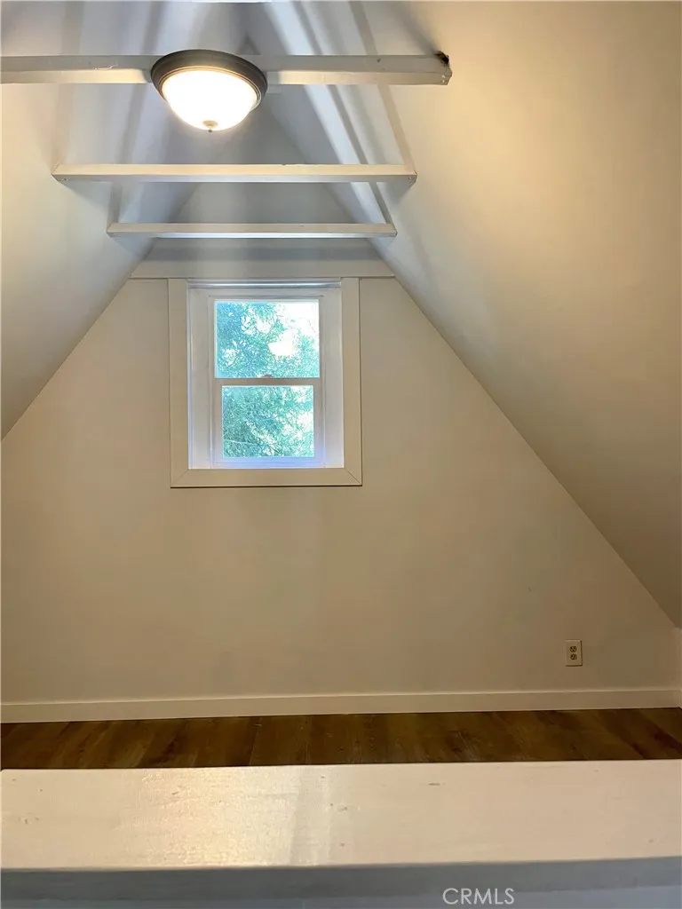 719 Woodland Road Crestline, CA 92325