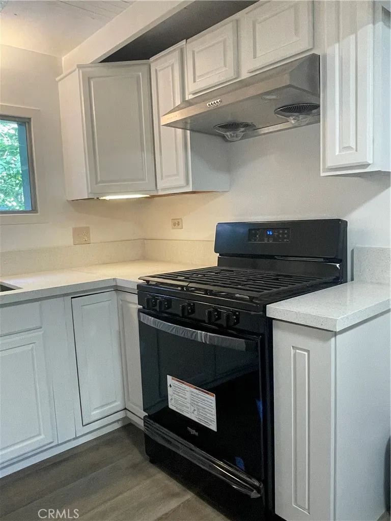 719 Woodland Road Crestline, CA 92325