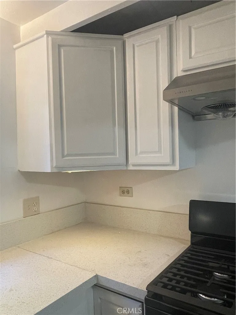 719 Woodland Road Crestline, CA 92325