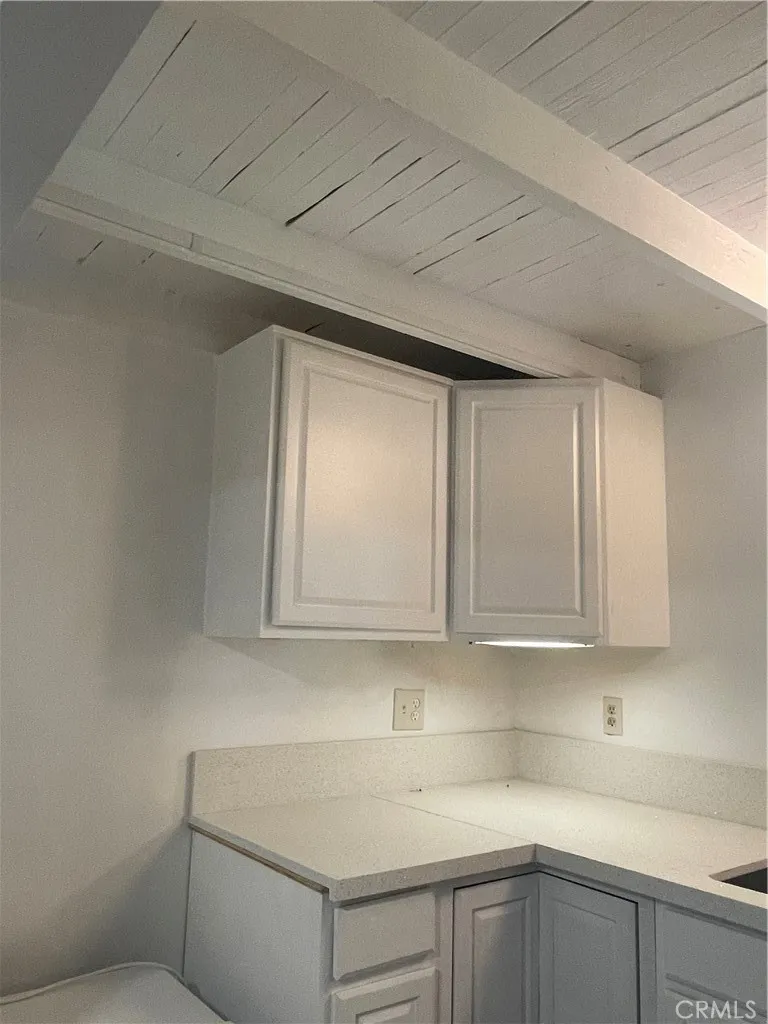 719 Woodland Road Crestline, CA 92325