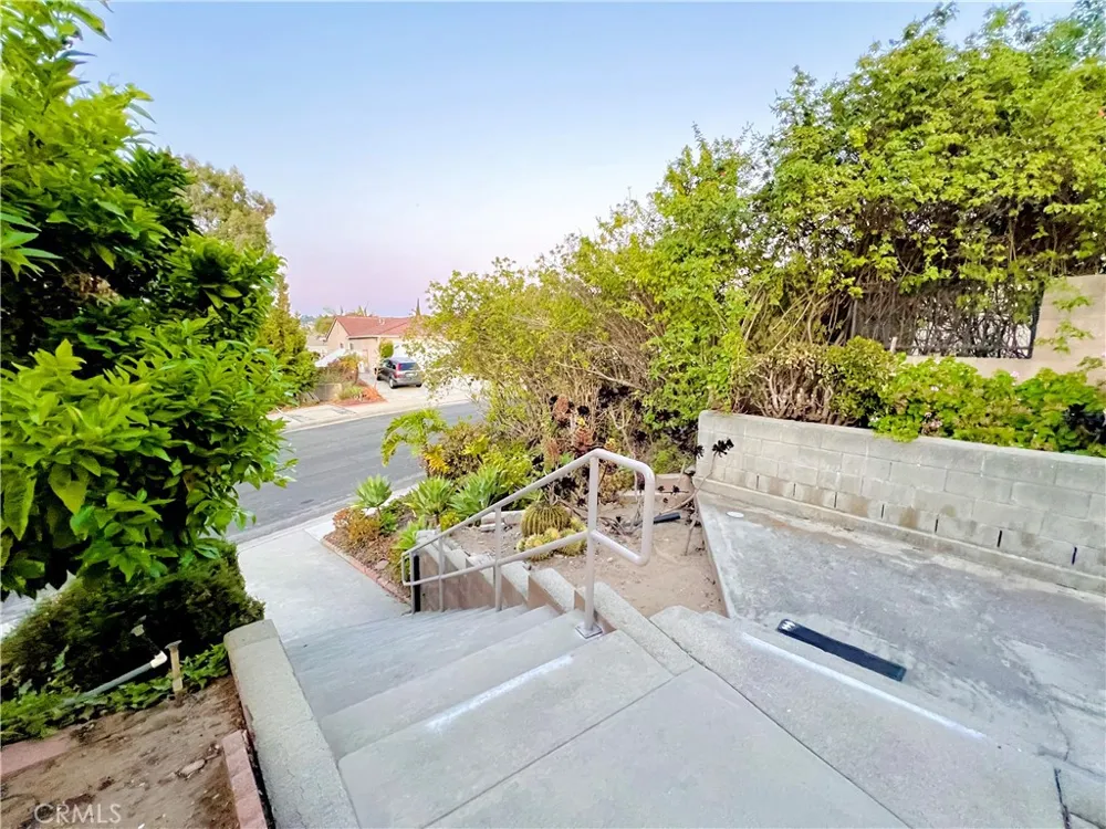 2277 ALEXDALE LN Rowland Heights, CA 91748