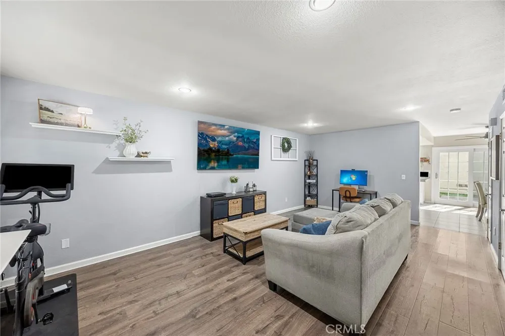 607 Santa Cruz Court San Dimas, CA 91773