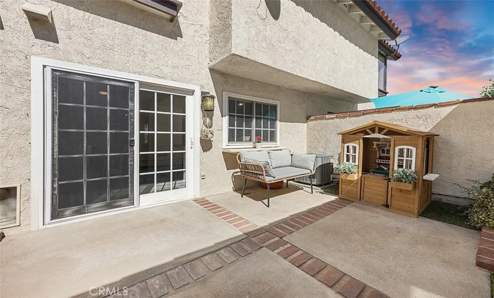 607 Santa Cruz Court San Dimas, CA 91773
