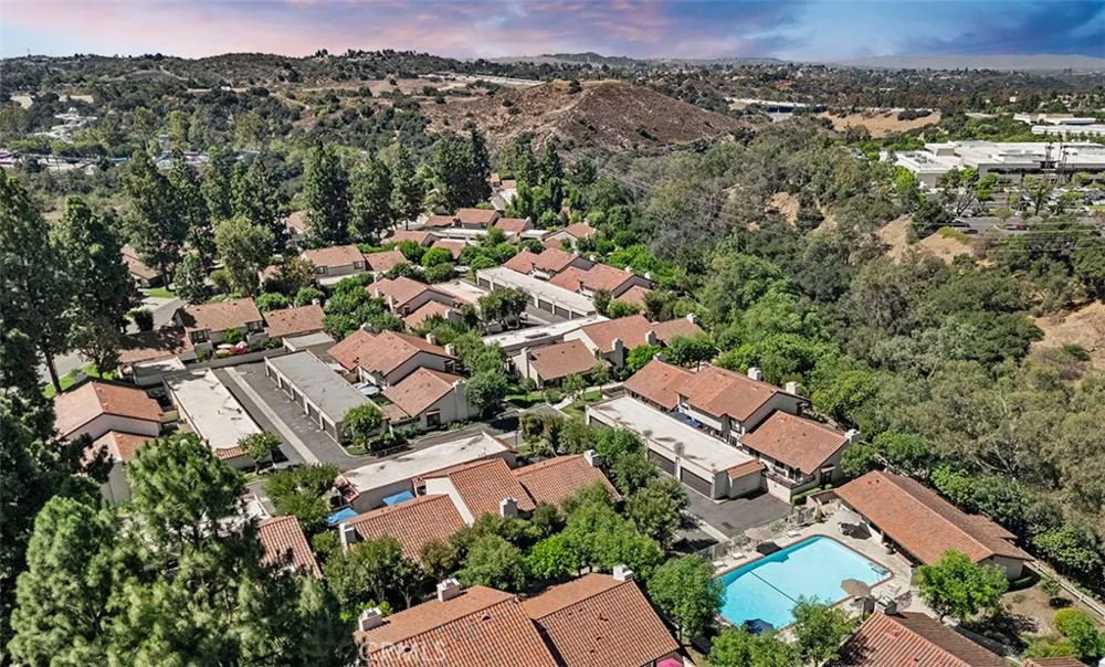 607 Santa Cruz Court San Dimas, CA 91773