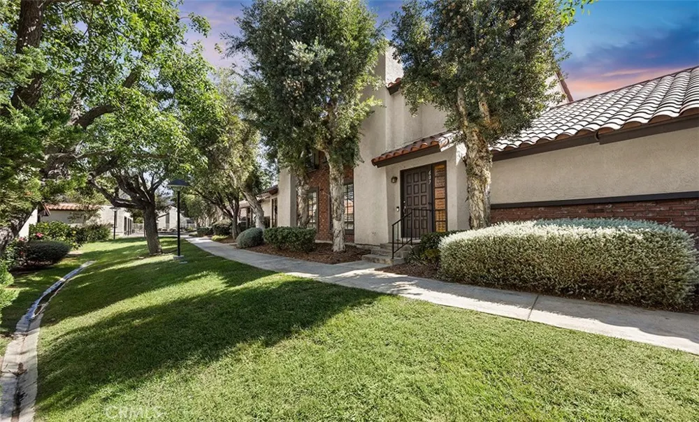 607 Santa Cruz Court San Dimas, CA 91773