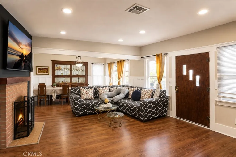 117 E Sycamore Anaheim, CA 92805