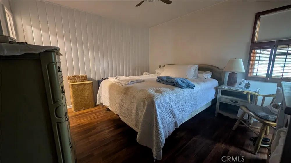13706 S Berendo Gardena, CA 90247