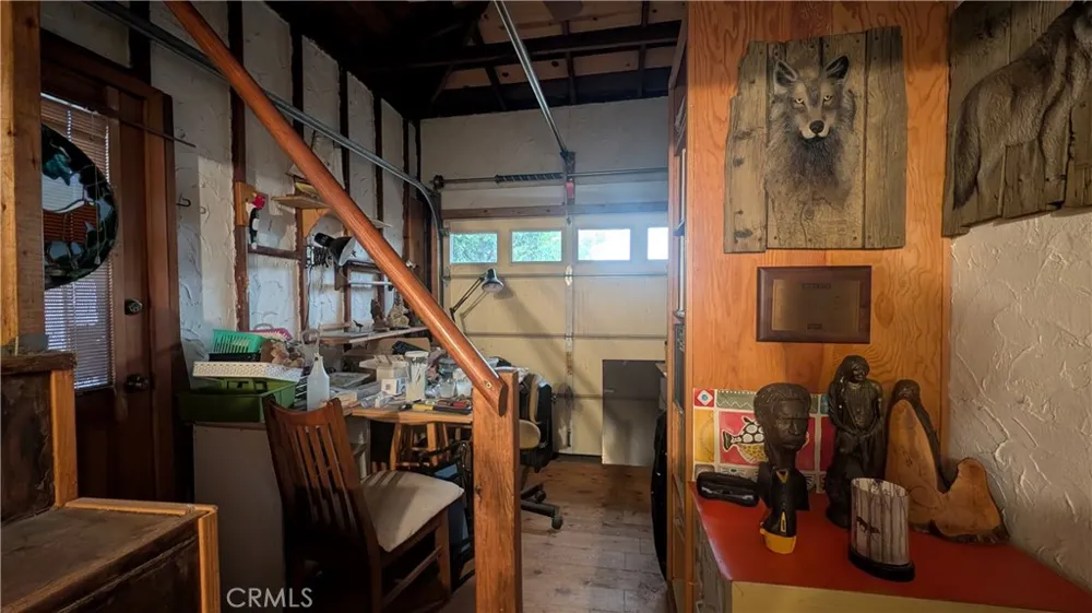 13706 S Berendo Gardena, CA 90247