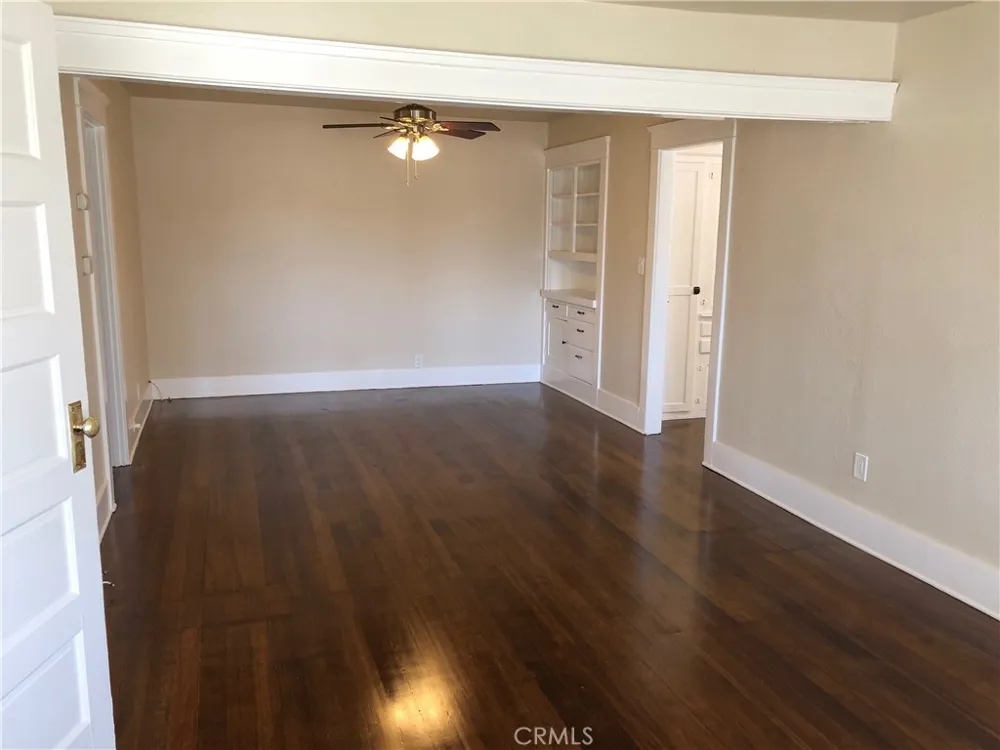 531 Glassell Street Orange, CA 92867
