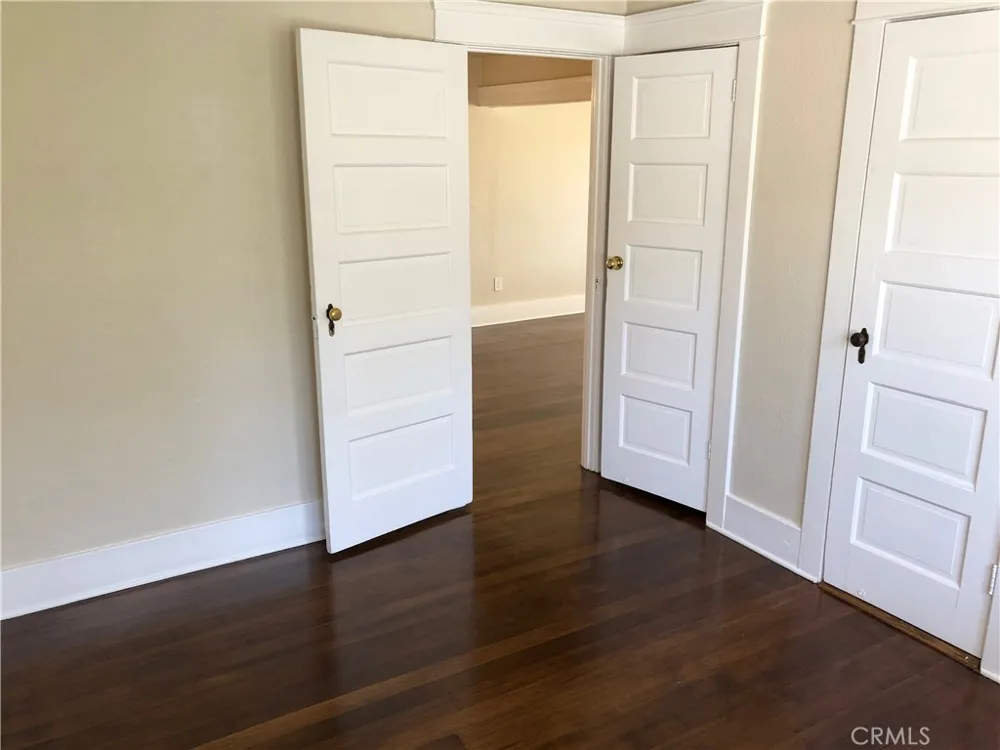 531 Glassell Street Orange, CA 92867