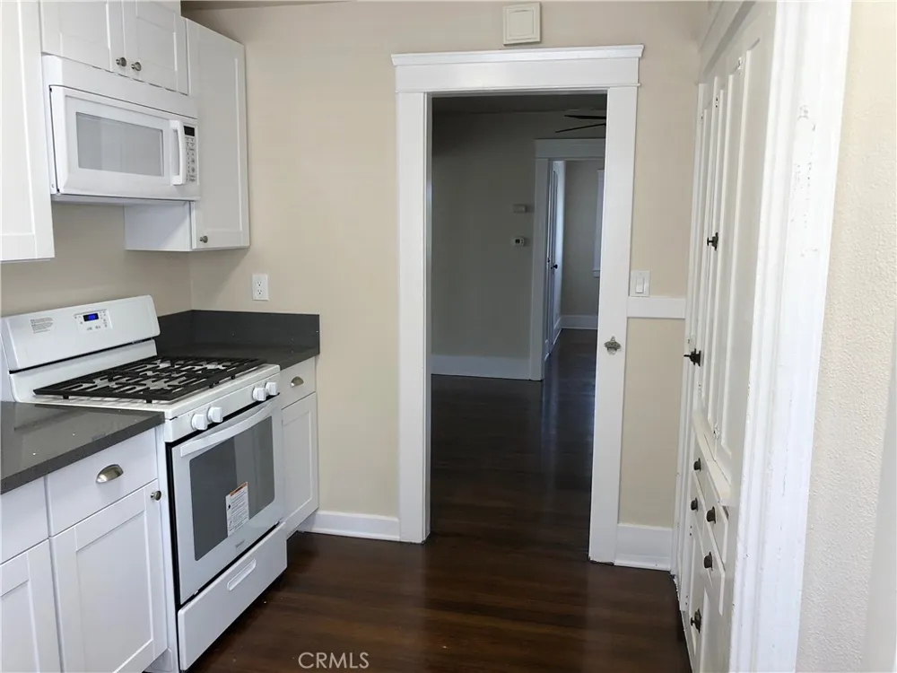 531 Glassell Street Orange, CA 92867