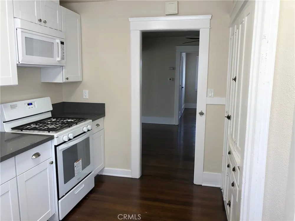 531 Glassell Street Orange, CA 92867
