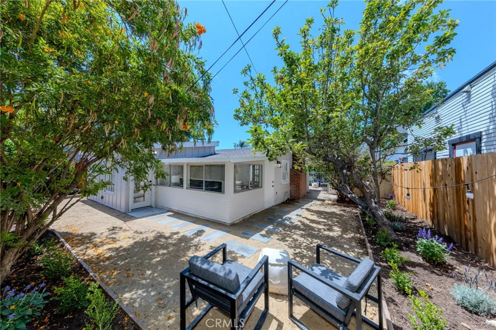 173 Waverly Orange, CA 92866