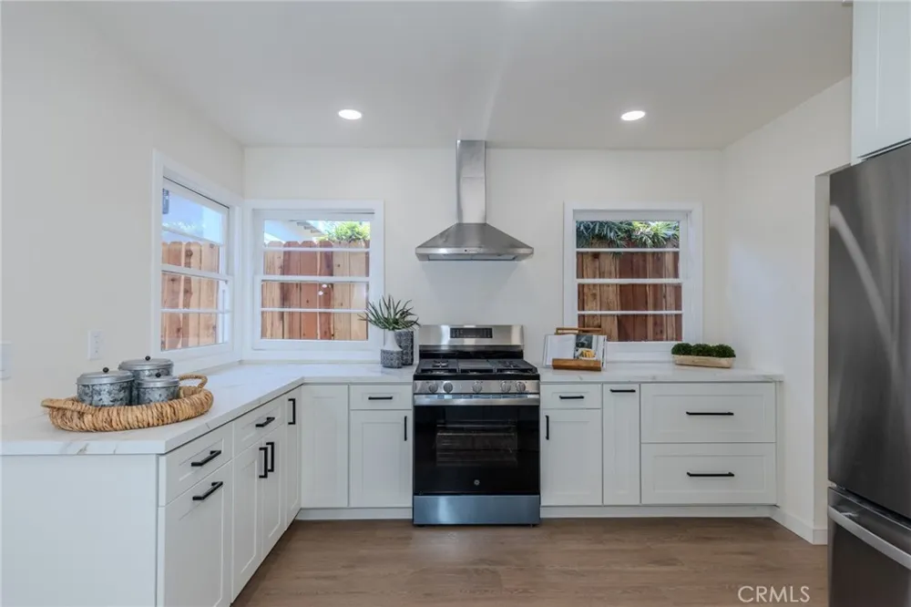173 Waverly Orange, CA 92866