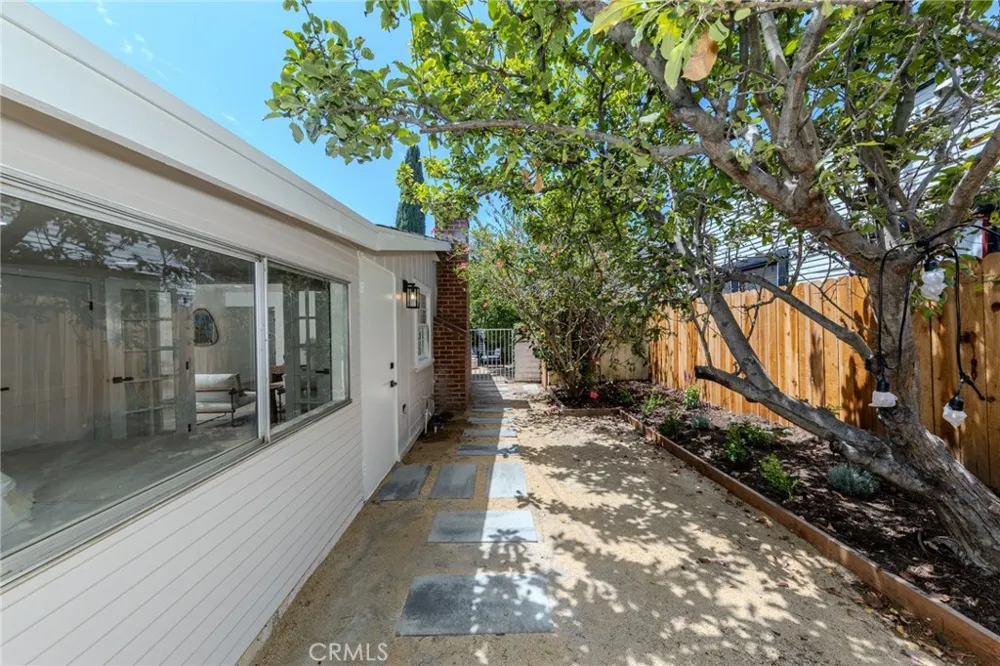 173 Waverly Orange, CA 92866