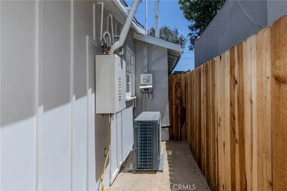 173 Waverly Orange, CA 92866