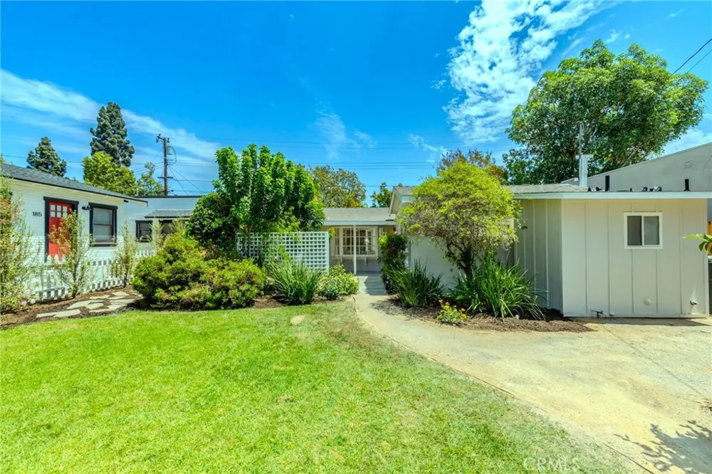 173 Waverly Orange, CA 92866