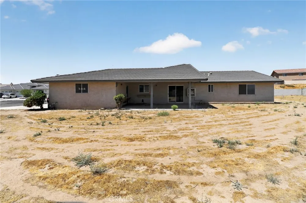 14744 Grafton Helendale, CA 92342