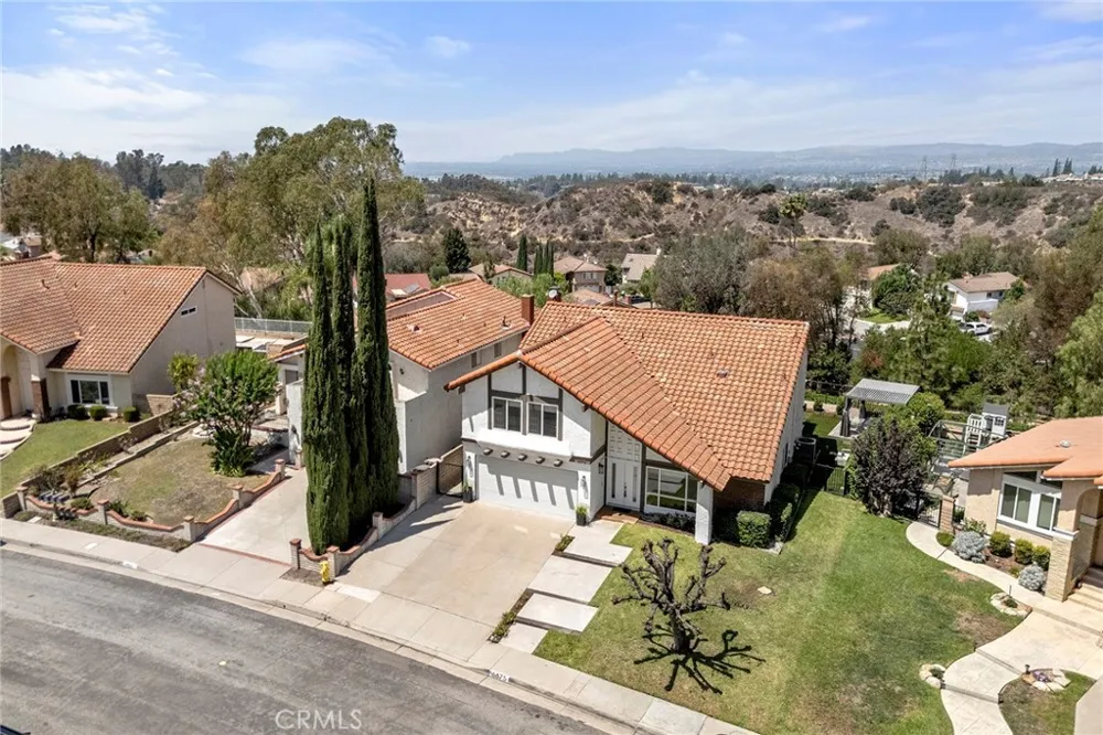 6875 E Swarthmore Drive Anaheim Hills, CA 92807