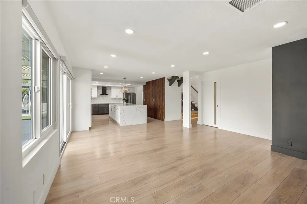 6875 E Swarthmore Drive Anaheim Hills, CA 92807