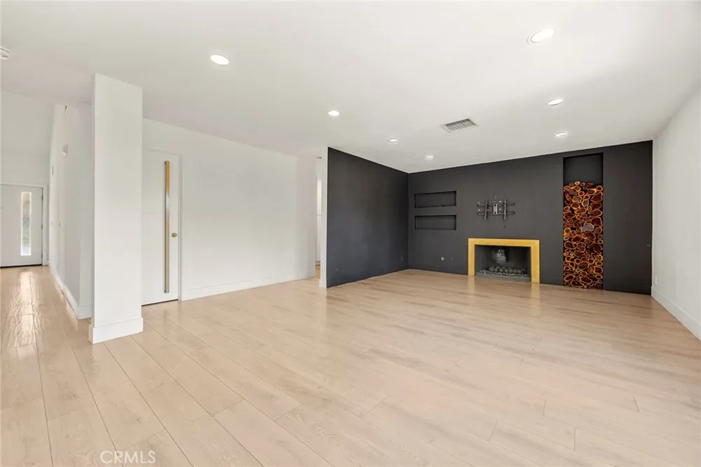 6875 E Swarthmore Drive Anaheim Hills, CA 92807
