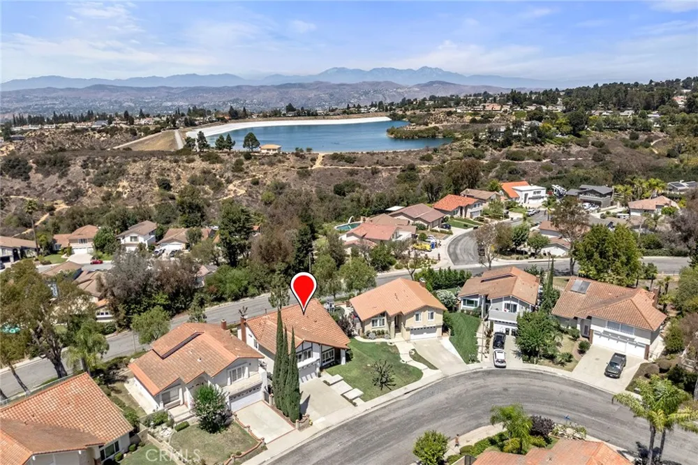 6875 E Swarthmore Drive Anaheim Hills, CA 92807