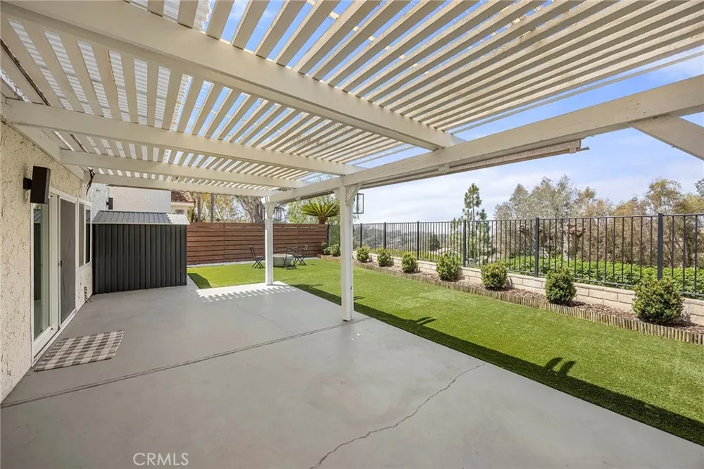 6875 E Swarthmore Drive Anaheim Hills, CA 92807