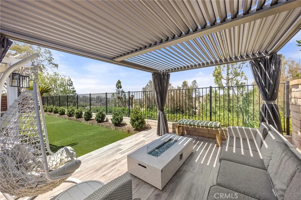 6875 E Swarthmore Drive Anaheim Hills, CA 92807