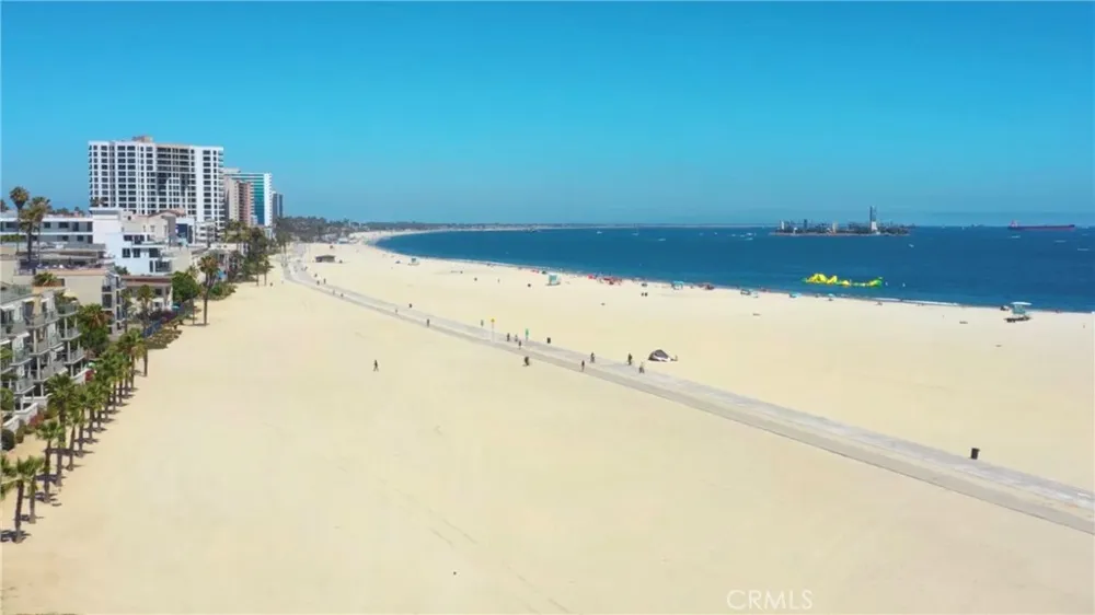 800 E Ocean Boulevard Long Beach, CA 90802