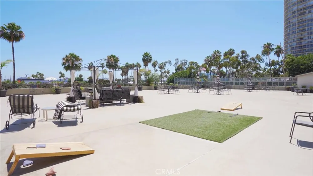 800 E Ocean Boulevard Long Beach, CA 90802