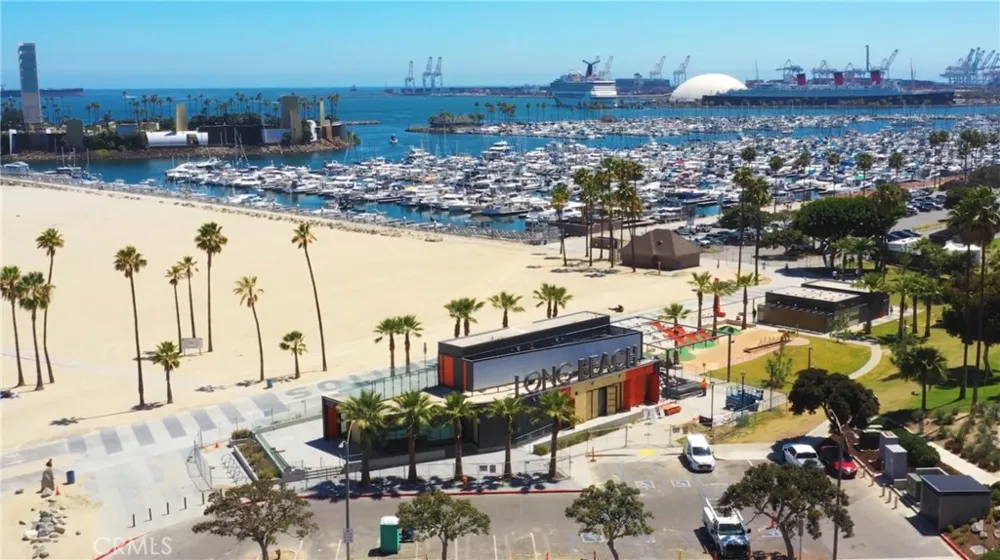 800 E Ocean Boulevard Long Beach, CA 90802