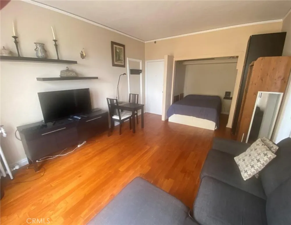 800 E Ocean Boulevard Long Beach, CA 90802