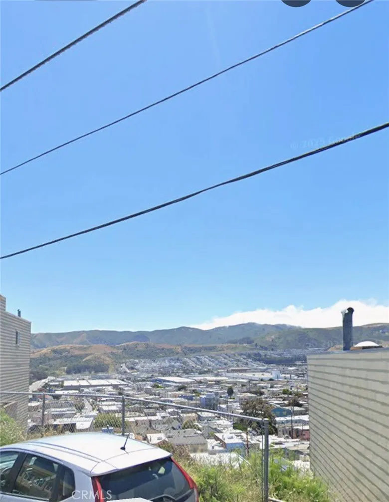 1520 Holyoke San Francisco, CA 94134