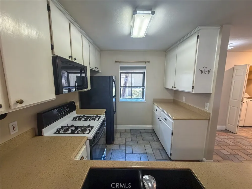 700 E Lake #67 Orange, CA 92866