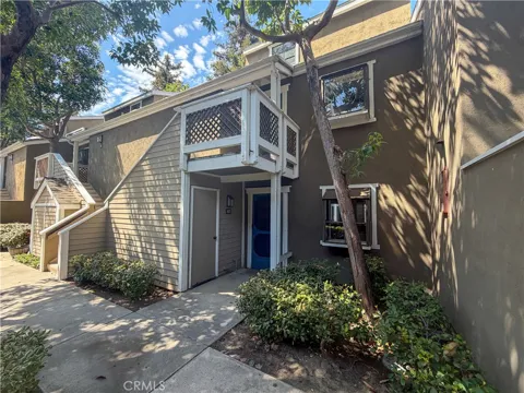 700 E Lake #67
