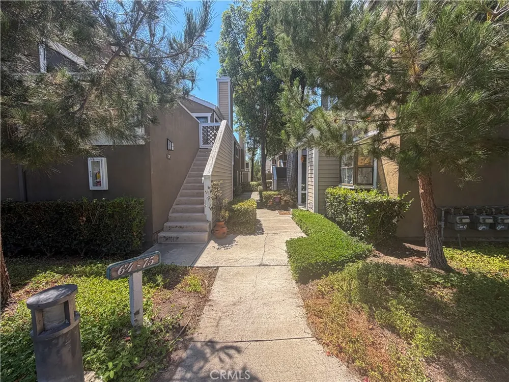 700 E Lake #67 Orange, CA 92866